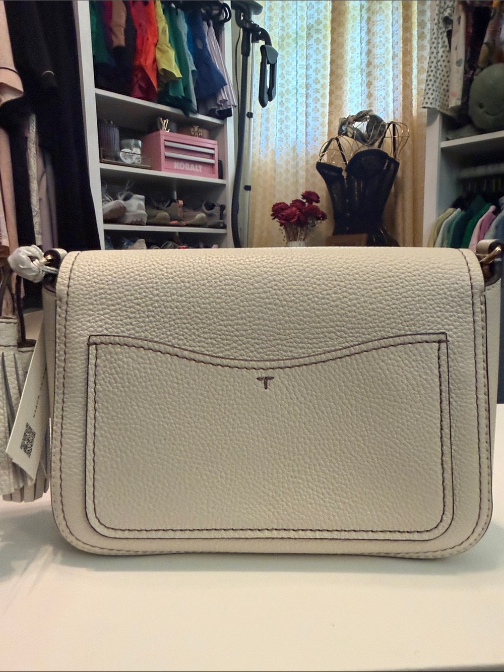 Tory Burch Thea Flap Pebbled Leather Cream Crossbody with Tassel - Picture 4 of 8